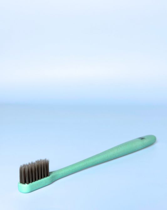 Green "Brush it On" Wheatstraw Toothbrush